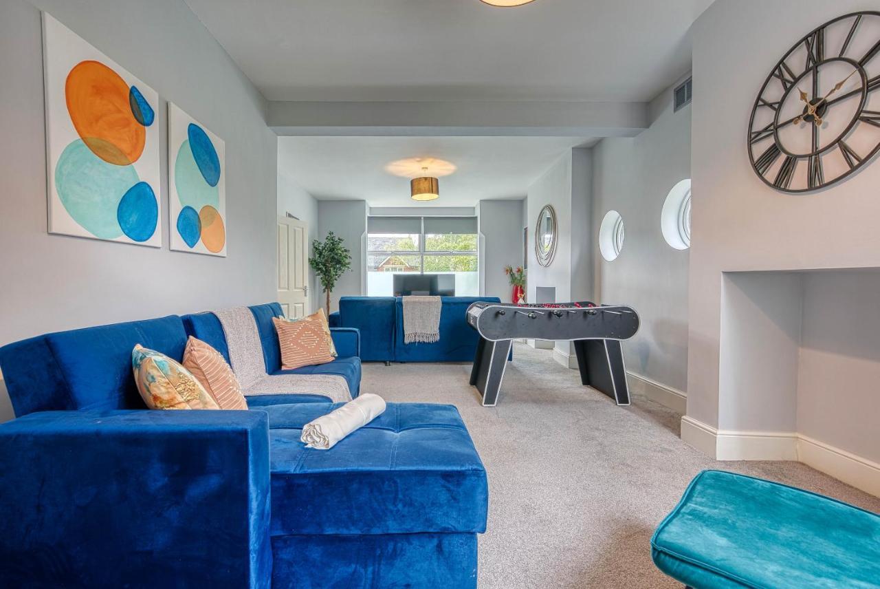 Spacious Nottingham Abode - Sleeps 16 Eksteriør billede